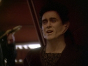 extant_StarTrek_DS9_7x19-StrangeBedfellows_1238.jpg