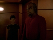 extant_StarTrek_DS9_7x19-StrangeBedfellows_1244.jpg