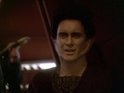 extant_StarTrek_DS9_7x19-StrangeBedfellows_1252.jpg