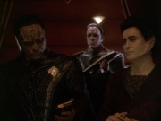 extant_StarTrek_DS9_7x19-StrangeBedfellows_1263.jpg