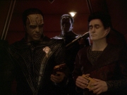 extant_StarTrek_DS9_7x19-StrangeBedfellows_1267.jpg