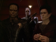extant_StarTrek_DS9_7x19-StrangeBedfellows_1288.jpg
