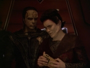 Filename=extant_StarTrek_DS9_7x19-StrangeBedfellows_1305.jpg
Filesize=163KiB
Dimensions=1200x900
Date added=Jan 22, 2020 extant_StarTrek_DS9_7x19-StrangeBedfellows_1305.jpg