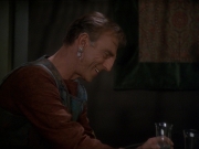 extant_StarTrek_DS9_7x19-StrangeBedfellows_1413.jpg