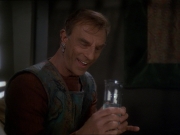 extant_StarTrek_DS9_7x19-StrangeBedfellows_1415.jpg
