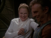 extant_StarTrek_DS9_7x19-StrangeBedfellows_1426.jpg
