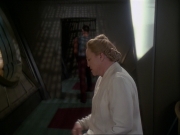 extant_StarTrek_DS9_7x19-StrangeBedfellows_1640.jpg