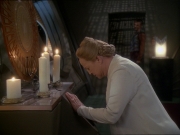 extant_StarTrek_DS9_7x19-StrangeBedfellows_1644.jpg