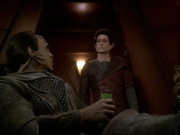 extant_StarTrek_DS9_7x19-StrangeBedfellows_1678.jpg