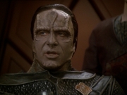 extant_StarTrek_DS9_7x19-StrangeBedfellows_1715.jpg