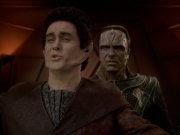 extant_StarTrek_DS9_7x19-StrangeBedfellows_1765.jpg