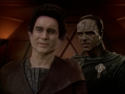 extant_StarTrek_DS9_7x19-StrangeBedfellows_1776.jpg