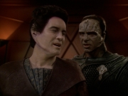 extant_StarTrek_DS9_7x19-StrangeBedfellows_1778.jpg