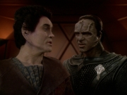 extant_StarTrek_DS9_7x19-StrangeBedfellows_1780.jpg