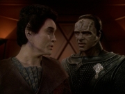 extant_StarTrek_DS9_7x19-StrangeBedfellows_1783.jpg