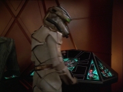 extant_StarTrek_DS9_7x19-StrangeBedfellows_1798.jpg