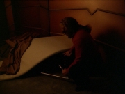 extant_StarTrek_DS9_7x19-StrangeBedfellows_1833.jpg