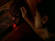 extant_StarTrek_DS9_7x19-StrangeBedfellows_1847.jpg