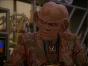 extant_StarTrek_DS9_7x19-StrangeBedfellows_1931.jpg