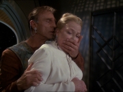 extant_StarTrek_DS9_7x19-StrangeBedfellows_2328.jpg