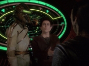 extant_StarTrek_DS9_7x19-StrangeBedfellows_2823.jpg