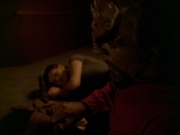 extant_StarTrek_DS9_7x19-StrangeBedfellows_3180.jpg