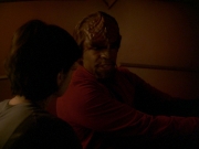 extant_StarTrek_DS9_7x19-StrangeBedfellows_3229.jpg