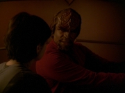 extant_StarTrek_DS9_7x19-StrangeBedfellows_3245.jpg