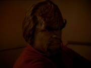 extant_StarTrek_DS9_7x19-StrangeBedfellows_3283.jpg
