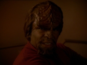 extant_StarTrek_DS9_7x19-StrangeBedfellows_3289.jpg