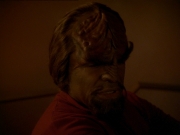 extant_StarTrek_DS9_7x19-StrangeBedfellows_3338.jpg