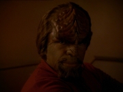 extant_StarTrek_DS9_7x19-StrangeBedfellows_3345.jpg