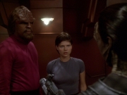 extant_StarTrek_DS9_7x19-StrangeBedfellows_3425.jpg