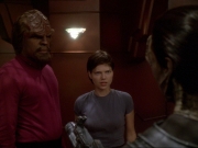 extant_StarTrek_DS9_7x19-StrangeBedfellows_3427.jpg
