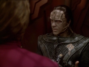 extant_StarTrek_DS9_7x19-StrangeBedfellows_3431.jpg