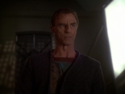 extant_StarTrek_DS9_7x19-StrangeBedfellows_3657.jpg