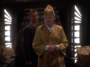 extant_StarTrek_DS9_7x19-StrangeBedfellows_3718.jpg