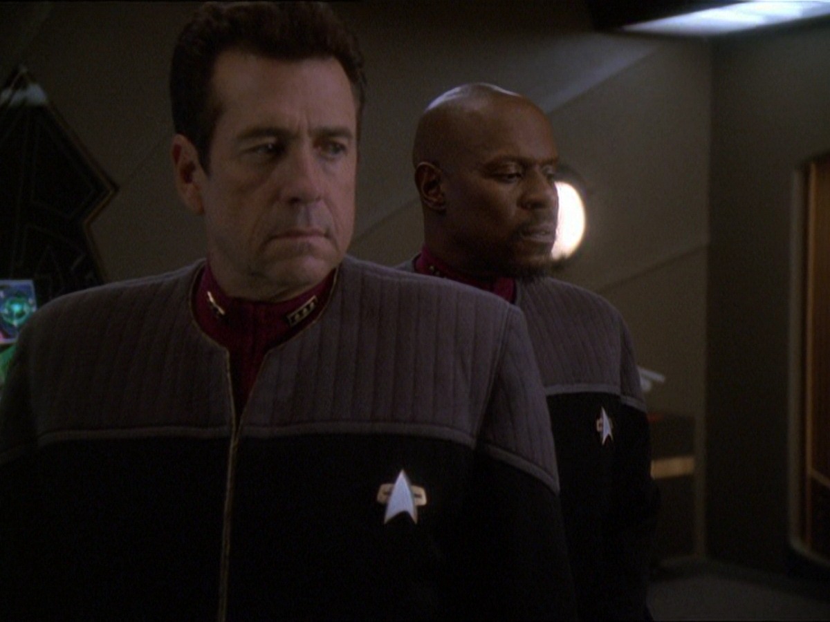 extant_StarTrek_DS9_7x20-TheChangingFaceOfEvil_3495.jpg