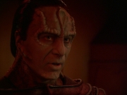 extant_StarTrek_DS9_7x20-TheChangingFaceOfEvil_2700.jpg