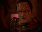 extant_StarTrek_DS9_7x20-TheChangingFaceOfEvil_2705.jpg