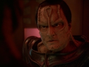 extant_StarTrek_DS9_7x20-TheChangingFaceOfEvil_2706.jpg
