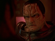 extant_StarTrek_DS9_7x20-TheChangingFaceOfEvil_2709.jpg