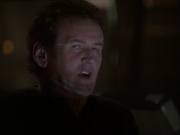 extant_StarTrek_DS9_7x20-TheChangingFaceOfEvil_2970.jpg