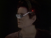 extant_StarTrek_DS9_7x20-TheChangingFaceOfEvil_3079.jpg