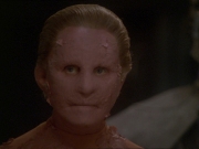 extant_StarTrek_DS9_7x20-TheChangingFaceOfEvil_3094.jpg