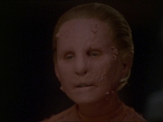 extant_StarTrek_DS9_7x20-TheChangingFaceOfEvil_3109.jpg