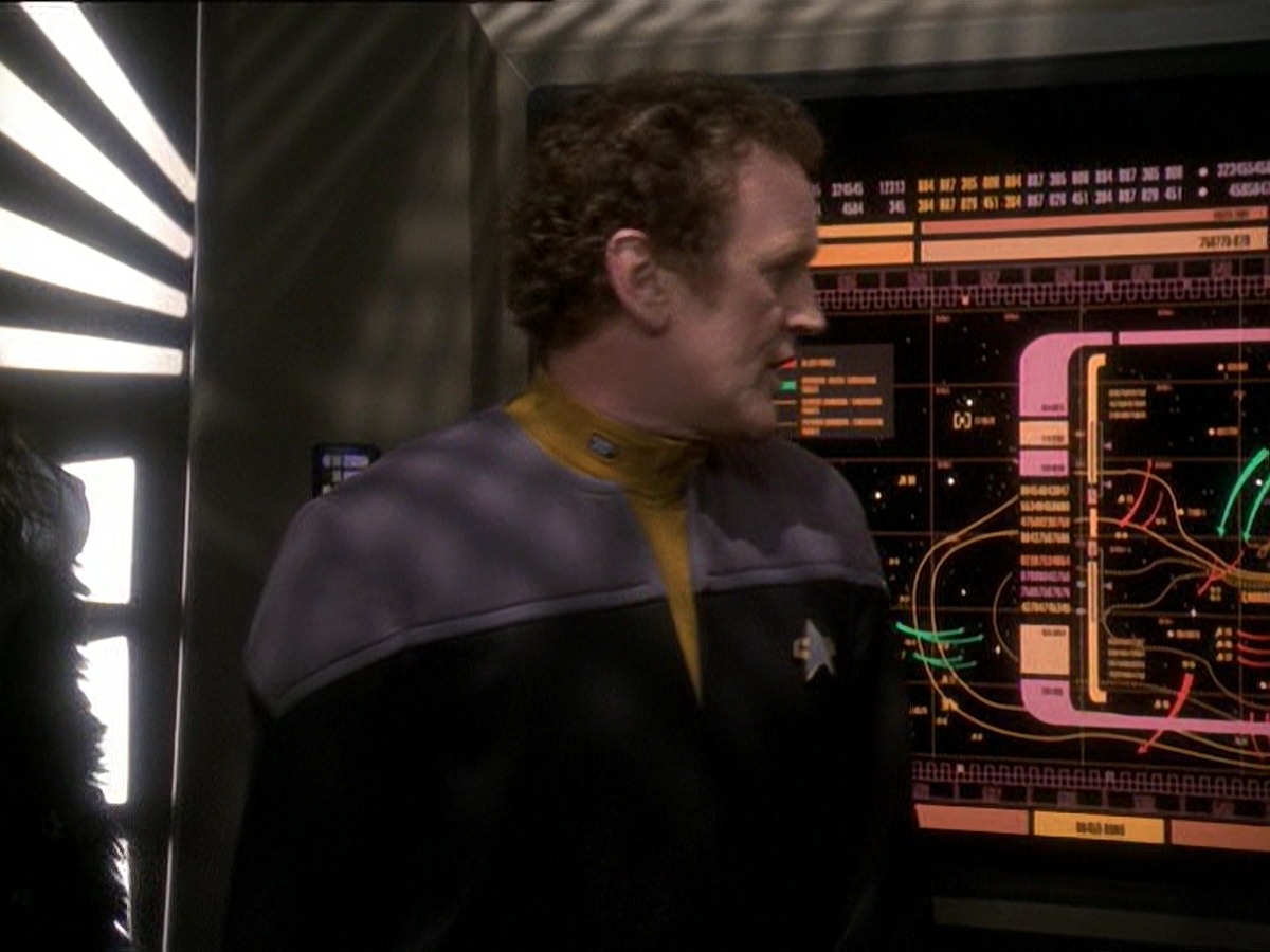 extant_StarTrek_DS9_7x21-WhenItRains_0017.jpg