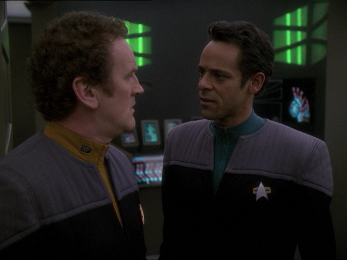 extant_StarTrek_DS9_7x21-WhenItRains_3700.jpg
