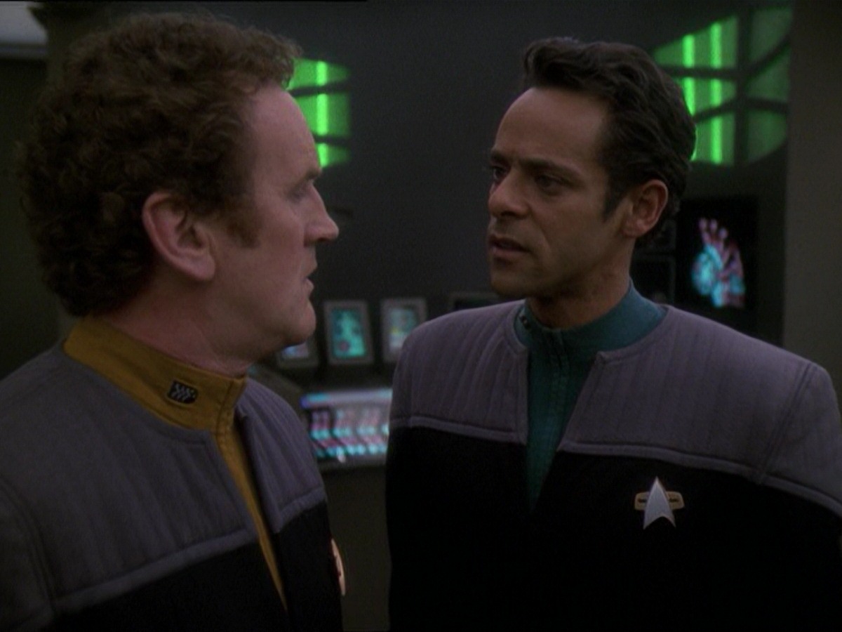 extant_StarTrek_DS9_7x21-WhenItRains_3703.jpg