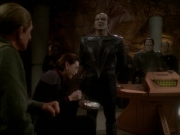 extant_StarTrek_DS9_7x21-WhenItRains_2917.jpg